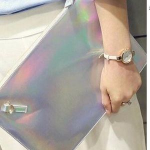 Holographic clutch